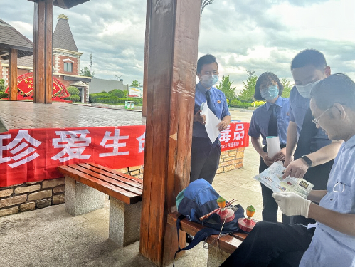 全民禁毒靠大家，宣传走进你我他